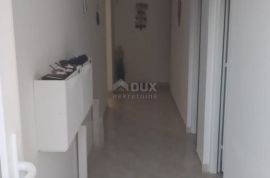 SENJ, BUNJICA - apartman blizu mora s garažom, Senj, Flat