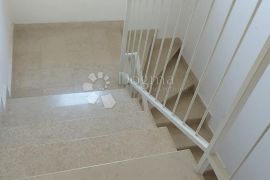 BAŠKA - APARTMAN 500 m OD MORA, Baška, Flat