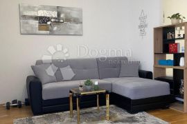 1SKL s pogledom na more Donja Vežica, Rijeka, Appartement