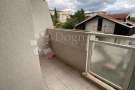 1SKL s pogledom na more Donja Vežica, Rijeka, Appartement