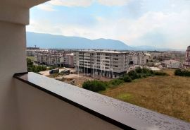 Trosoban Stan 58m2 useljivo uskoro Lukavica I.Sarajevo, Istočno Novo Sarajevo, Appartment