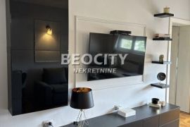 Novi Sad, Petrovaradin, Preradovićeva, 1.5, 34m2, Novi Sad - grad, Appartment