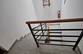 MATULJI, KASTAV, TOMETIĆI - stan 106m2 DB+3S potpuno namješten, Kastav, Appartment