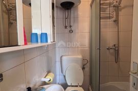 ZADAR, SUKOŠAN - Renovirana kamena prizemnica, Sukošan, Casa