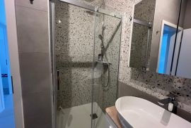 NAJAM, STAN, VALDEBEK, 60 M2, 2S+DB, Pula, Appartment