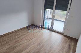 Vir,Nova zgrada sa četiri apartmana,400m do mora, Vir, Σπίτι