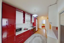 Četverosoban stan 68m2, Alipašino polje, Sarajevo Novi Grad, Appartment