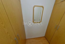 Četverosoban stan 68m2, Alipašino polje, Sarajevo Novi Grad, Flat