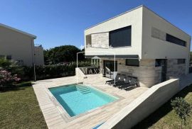 Privlaka - Moderna villa 250m2 uz more more s bazenom 1.690.000€, Privlaka, بيت