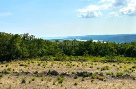 LABIN, SV. LOVREČ, VLAKOVO - građevinski teren 8600m2 za hotel /boutique hotel/ obiteljsku kuću/ villu/ apartmane/ kuću za iznajmljivanje sa bazenom/ kuću za odmor sa bazenom, Raša, Zemljište