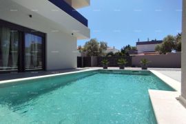 Kuća Prekrasna kuća sa bazenom i pogledom na more, blizina Fažane!, Fažana, Ev
