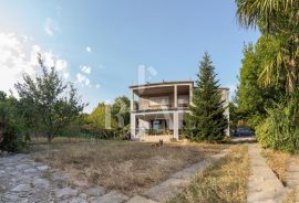 Prilika za investitore kuća  Bivio-Costabella !!!, Rijeka, Kuća