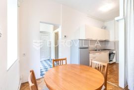 Zagreb, Centar, ulica Pavla Hatza, jednosoban stan veličine 33.00 m2, Zagreb, Appartement