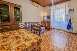 Istra, Novigrad, stan 78m2 u starogratskoj jezgri za adaptaciju, Novigrad, Appartement