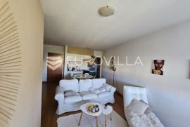 Osijek, centar,  dvosoban stan 51 m2 u ulici Sv. Ane, Osijek, Flat