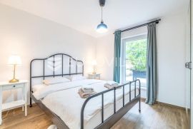 Zagreb,centar trosoban stan  NKP 50 m2 s terasom i vrtom, Zagreb, Apartamento