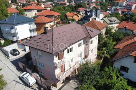 Kuća na tri etaže 400m2, Pofalići, Novo Sarajevo, Ev