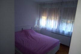 KOZALA, RIJEKA - prostran i svijetao 2-sobni (+DB) stan, Rijeka, Appartamento