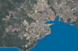 OTOK KRK, GRAD KRK - Građevinski teren 850 m2, Krk, Terra