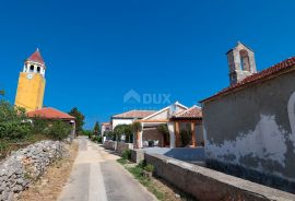 OTOK MOLAT - Elegantna kamena prizemnica u srcu mjesta Molat, Zadar - Okolica, Haus