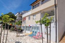 OTOK PAG, NOVALJA - Apartman 2. red od mora!, Novalja, Stan