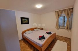 OTOK PAG, NOVALJA - Apartman 2. red od mora!, Novalja, Kвартира