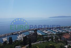 Trosoban stan s panoramskim pogledom na more ,50m od plaže, Opatija okolica, Opatija, Kвартира