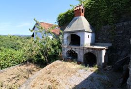 Viškovo, obiteljska kuća s dva stana, Viškovo, بيت