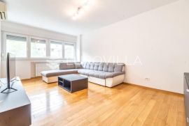 Zagreb, Srednjaci adaptiran dvosoban stan NKP 60 m2, Zagreb, Daire