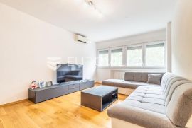 Zagreb, Srednjaci adaptiran dvosoban stan NKP 60 m2, Zagreb, Daire