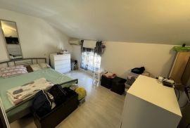 Dvije stambene jedinice u strogom centru grada, Pula, Istra, Pula, Apartamento