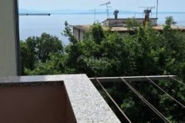 OPATIJA - stan s garažom s pogledom na more, Opatija, Διαμέρισμα