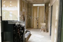 Stan u uređenju od 93 m2  u strogom centru Zagreba, Donji Grad, Flat