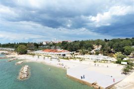 EKSKLUZIVNO SAMO U DOGMI-stan 400m od plaže, Novigrad, Flat