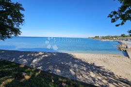 EKSKLUZIVNO SAMO U DOGMI-stan 400m od plaže, Novigrad, Stan