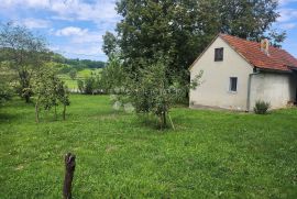 Kuća sa pomoćnim objektom i 7.438m² okućnice 4 min od Krapinskih Toplica!, Krapinske Toplice, House