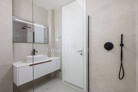 OPATIJA, luksuzan stan 2S+DB s pogledom na more u novogradnji s bazenom (P2), Opatija, Apartamento