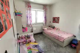 PROSTRAN penthouse 144m2 U SVETOJ KLARI- s terasama i 2 parkirna mjesta!!!, Novi Zagreb - Zapad, Διαμέρισμα