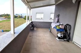 PROSTRAN penthouse 144m2 U SVETOJ KLARI- s terasama i 2 parkirna mjesta!!!, Novi Zagreb - Zapad, Wohnung