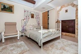 ROVINJ – lijep prizemni stan u srcu starog grada, Rovinj, Appartement