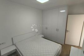 Troetažni stan u Zadru, Zadar, Appartement