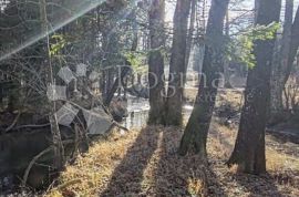 Čarobna građevna parcela nadomak Plitvica, Plitvička Jezera, Tierra