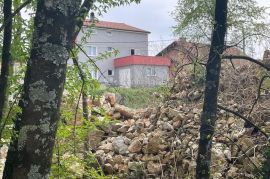 Viškovo -600m2 ravan teren za obiteljsku kuću, Viškovo, Arazi