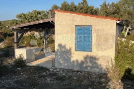 OTOK UNIJE ROBINZONSKA KUĆICA, Mali Lošinj, House