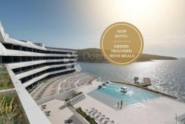 HOTEL PRVI RED DO MORA 700 LEŽAJEVA, Εμπορικά ακίνητα