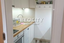 Voždovac, Lekino brdo, Kruševačka, 3.0, 65m2, Voždovac, Appartment