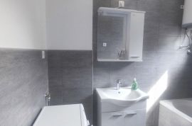 ISTRA,LABIN,STAN 51 M2 SA GARAŽOM U CENTRU GRADA, Labin, Wohnung