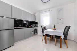 Rabac, uređen i namješten apartman, Labin, Kвартира