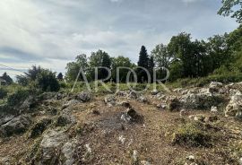 GRAĐEVINSKO ZEMLJIŠTE S GRAĐEVINSKOM DOZVOLOM 633M2, Opatija - Okolica, Terreno