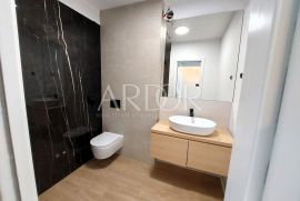 Mandre, moderan stan u vili 130 m2, Kolan, Apartamento